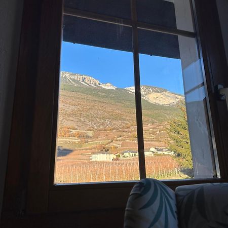 La Maisonnette : Charmante Maison Independante Salgesch Bagian luar foto
